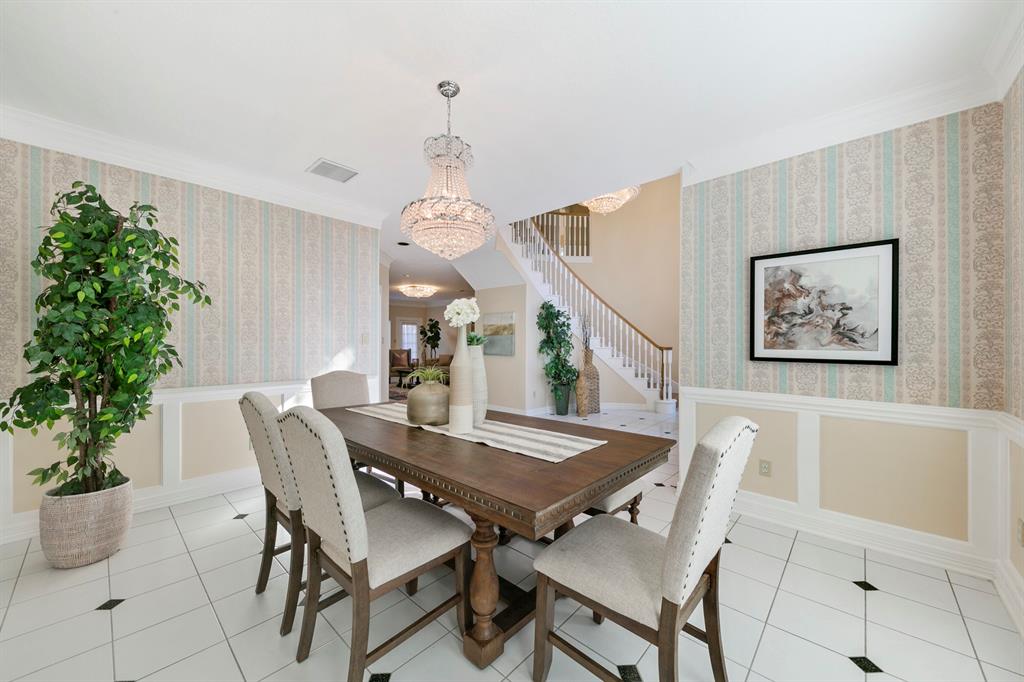 13614 2 Lakeshore Way Court, Houston, Texas 77077, 5 Bedrooms Bedrooms, 5 Rooms Rooms,4 BathroomsBathrooms,Single-family,For Sale,Lakeshore Way,73024446