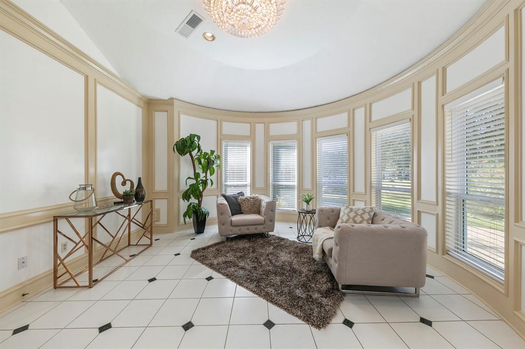 13614 2 Lakeshore Way Court, Houston, Texas 77077, 5 Bedrooms Bedrooms, 5 Rooms Rooms,4 BathroomsBathrooms,Single-family,For Sale,Lakeshore Way,73024446