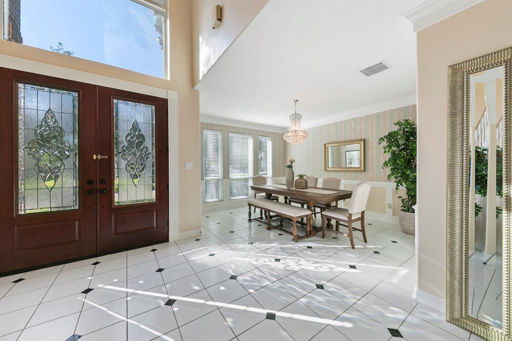 13614 2 Lakeshore Way Court, Houston, Texas 77077, 5 Bedrooms Bedrooms, 5 Rooms Rooms,4 BathroomsBathrooms,Single-family,For Sale,Lakeshore Way,73024446