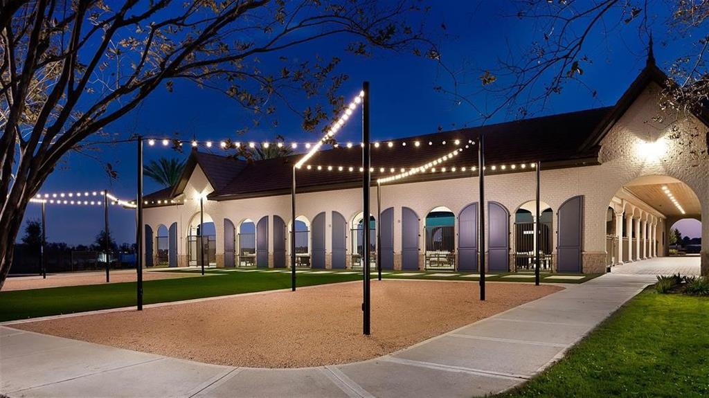 19318 1 Trotting Green Trail, Tomball, Texas 77377, 4 Bedrooms Bedrooms, 9 Rooms Rooms,3 BathroomsBathrooms,Single-family,For Sale,Trotting Green,84431966