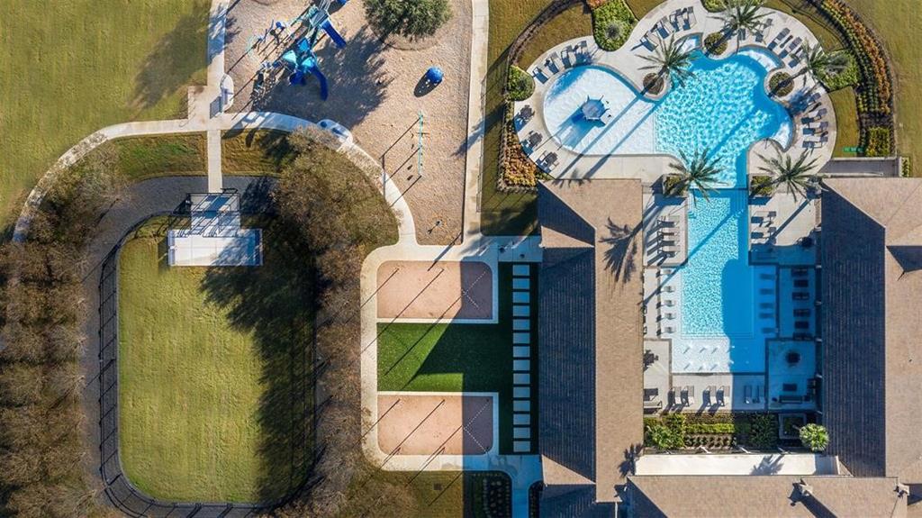 19318 1 Trotting Green Trail, Tomball, Texas 77377, 4 Bedrooms Bedrooms, 9 Rooms Rooms,3 BathroomsBathrooms,Single-family,For Sale,Trotting Green,84431966