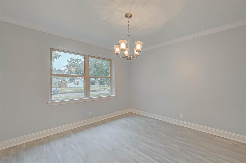 5402 1 Indigo Street, Houston, Texas 77096, 3 Bedrooms Bedrooms, 8 Rooms Rooms,2 BathroomsBathrooms,Single-family,For Sale,Indigo,65630299
