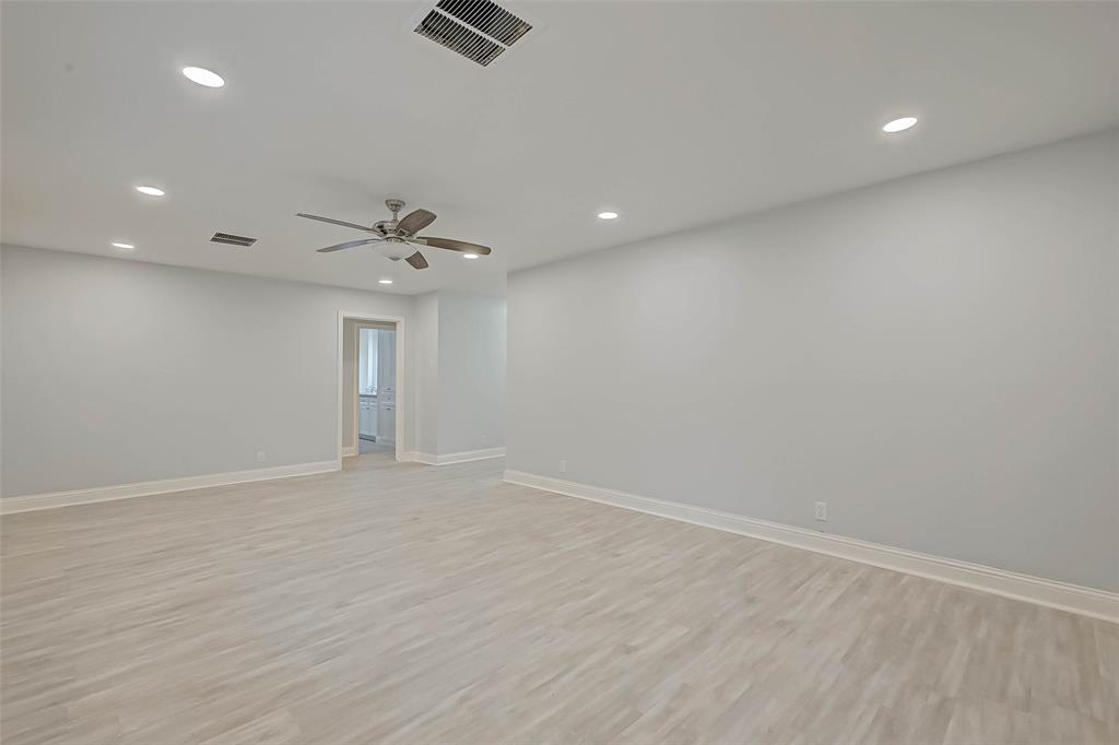 5402 1 Indigo Street, Houston, Texas 77096, 3 Bedrooms Bedrooms, 8 Rooms Rooms,2 BathroomsBathrooms,Single-family,For Sale,Indigo,65630299