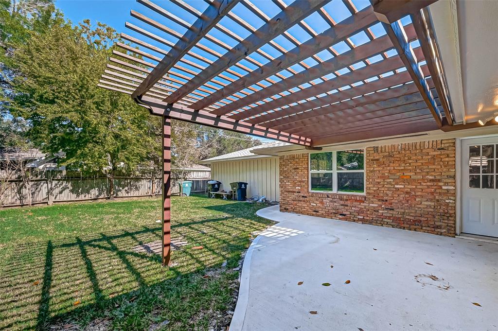 5402 1 Indigo Street, Houston, Texas 77096, 3 Bedrooms Bedrooms, 8 Rooms Rooms,2 BathroomsBathrooms,Single-family,For Sale,Indigo,65630299
