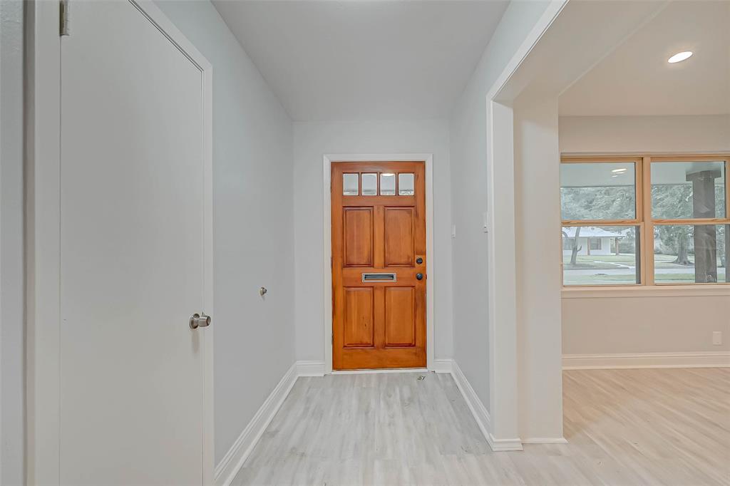 5402 1 Indigo Street, Houston, Texas 77096, 3 Bedrooms Bedrooms, 8 Rooms Rooms,2 BathroomsBathrooms,Single-family,For Sale,Indigo,65630299