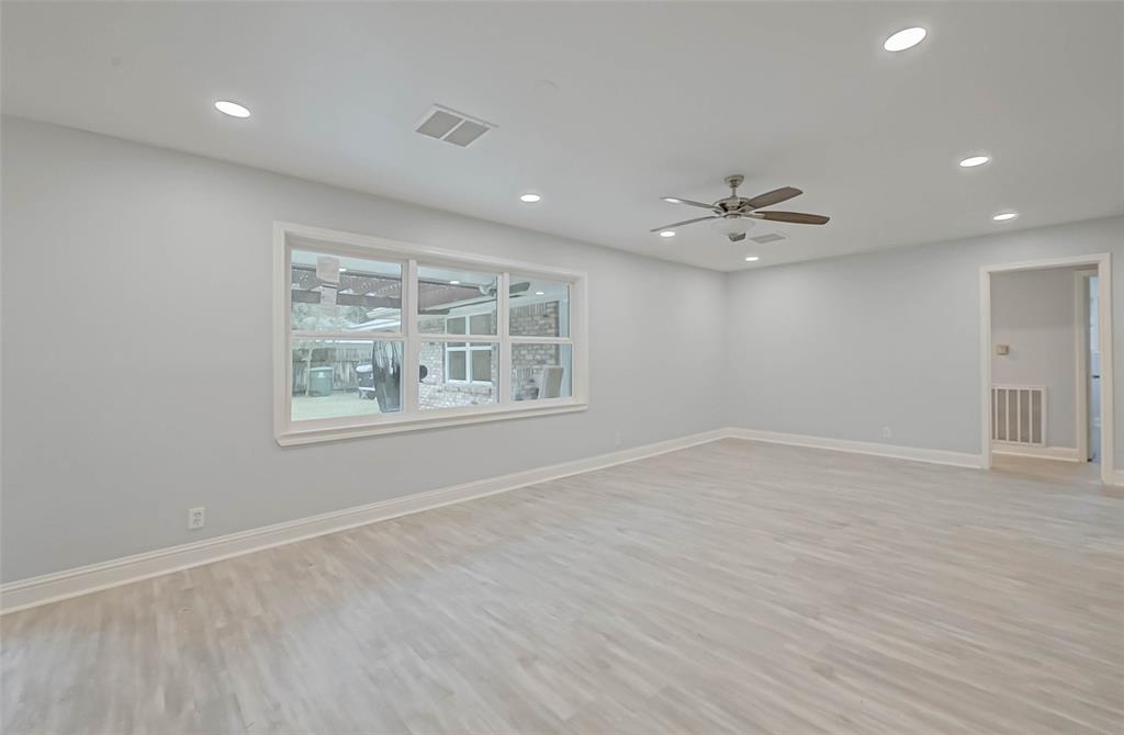 5402 1 Indigo Street, Houston, Texas 77096, 3 Bedrooms Bedrooms, 8 Rooms Rooms,2 BathroomsBathrooms,Single-family,For Sale,Indigo,65630299