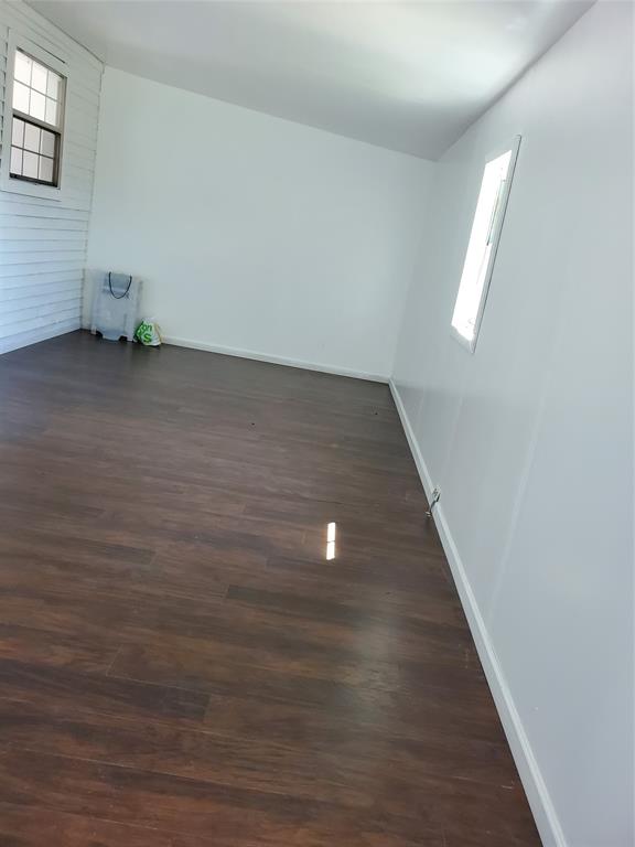 7331 1 Farnsworth Street, Houston, Texas 77022, 4 Bedrooms Bedrooms, 4 Rooms Rooms,2 BathroomsBathrooms,Single-family,For Sale,Farnsworth,63603333