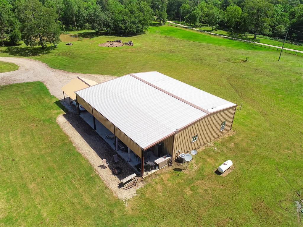 1795 1 County Road 30, Angleton, Texas 77515, 3 Bedrooms Bedrooms, 6 Rooms Rooms,2 BathroomsBathrooms,Single-family,For Sale,County Road 30,56552967
