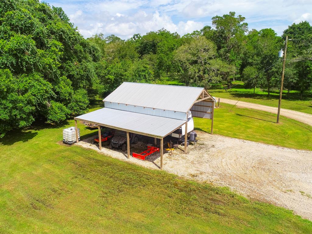 1795 1 County Road 30, Angleton, Texas 77515, 3 Bedrooms Bedrooms, 6 Rooms Rooms,2 BathroomsBathrooms,Single-family,For Sale,County Road 30,56552967
