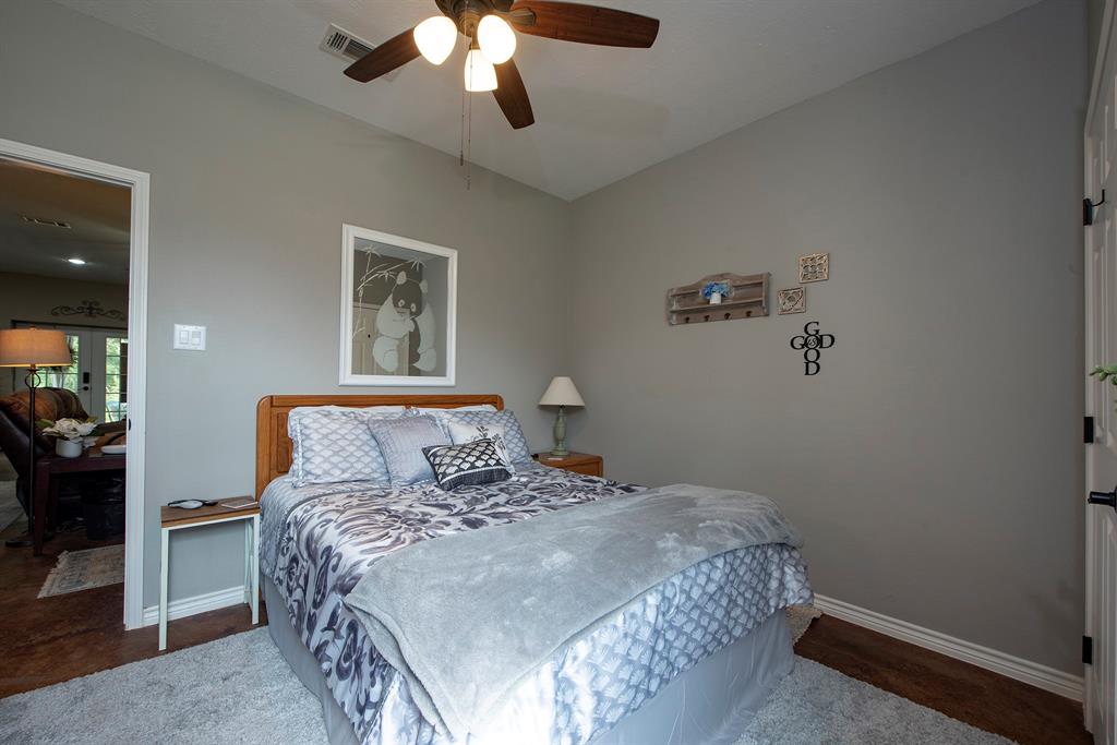 1795 1 County Road 30, Angleton, Texas 77515, 3 Bedrooms Bedrooms, 6 Rooms Rooms,2 BathroomsBathrooms,Single-family,For Sale,County Road 30,56552967