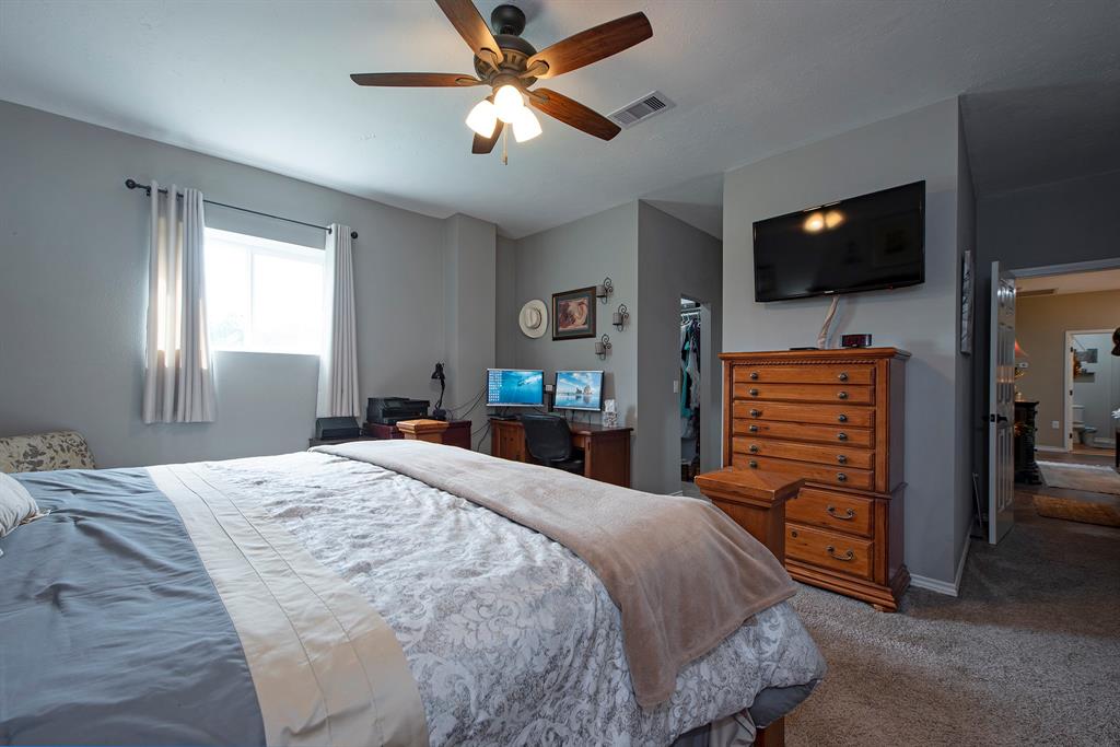 1795 1 County Road 30, Angleton, Texas 77515, 3 Bedrooms Bedrooms, 6 Rooms Rooms,2 BathroomsBathrooms,Single-family,For Sale,County Road 30,56552967