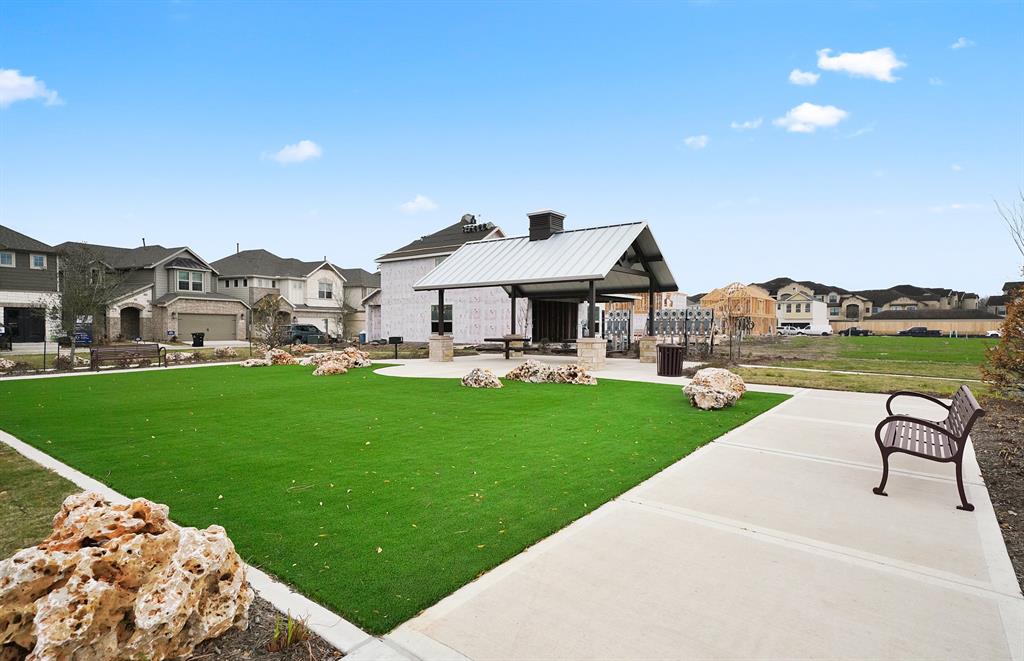 10406 2 Marston Vineyard Drive, Houston, Texas 77025, 3 Bedrooms Bedrooms, 5 Rooms Rooms,2 BathroomsBathrooms,Single-family,For Sale,Marston Vineyard,53309346