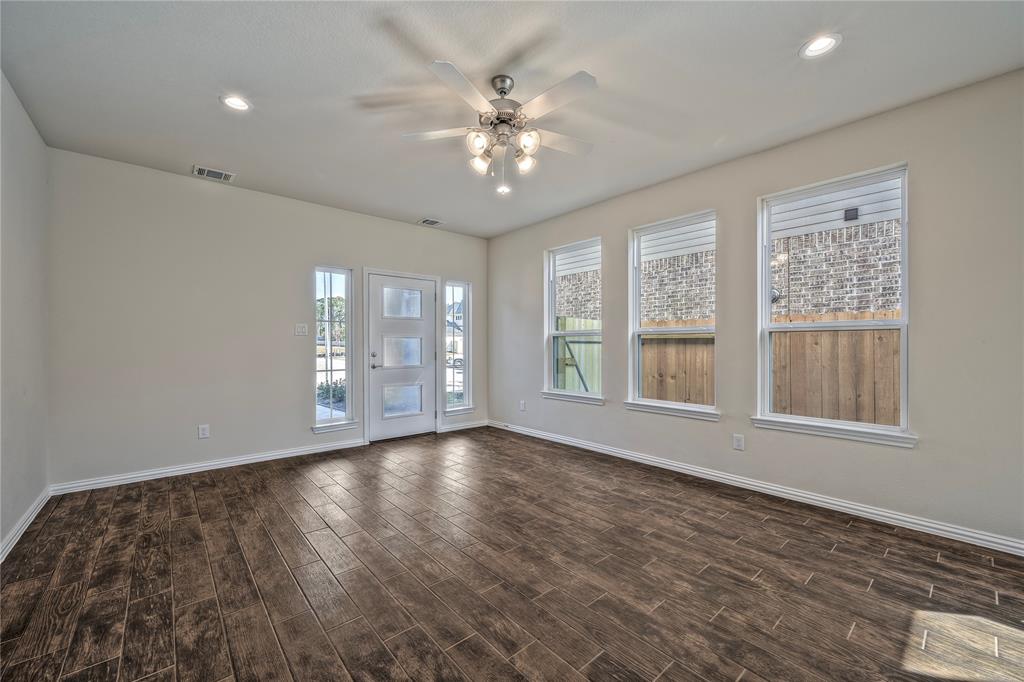 40642 2 Guillemont Lane, Magnolia, Texas 77354, 4 Bedrooms Bedrooms, 9 Rooms Rooms,3 BathroomsBathrooms,Single-family,For Sale,Guillemont,58959624