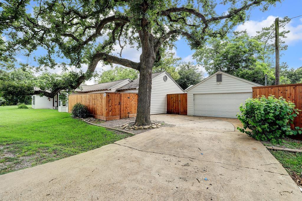 3003 1 Randall Street, Houston, Texas 77018, 4 Bedrooms Bedrooms, 7 Rooms Rooms,3 BathroomsBathrooms,Single-family,For Sale,Randall,38218198