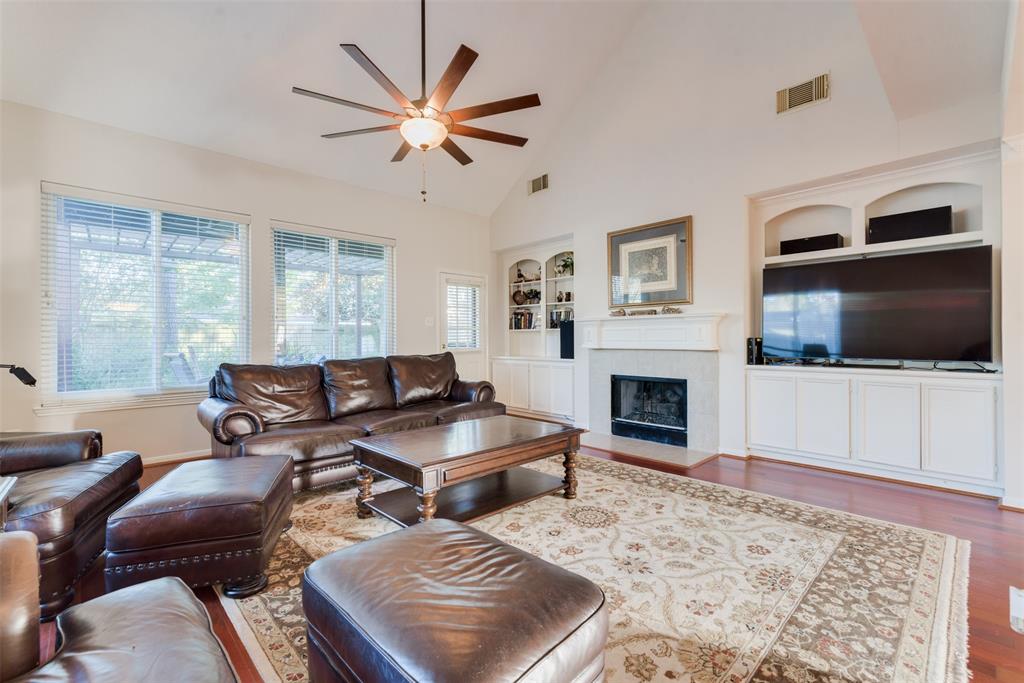 16118 2 Castlegrove Court, Tomball, Texas 77377, 4 Bedrooms Bedrooms, 9 Rooms Rooms,2 BathroomsBathrooms,Single-family,For Sale,Castlegrove,68708168