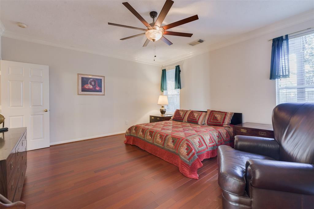 16118 2 Castlegrove Court, Tomball, Texas 77377, 4 Bedrooms Bedrooms, 9 Rooms Rooms,2 BathroomsBathrooms,Single-family,For Sale,Castlegrove,68708168