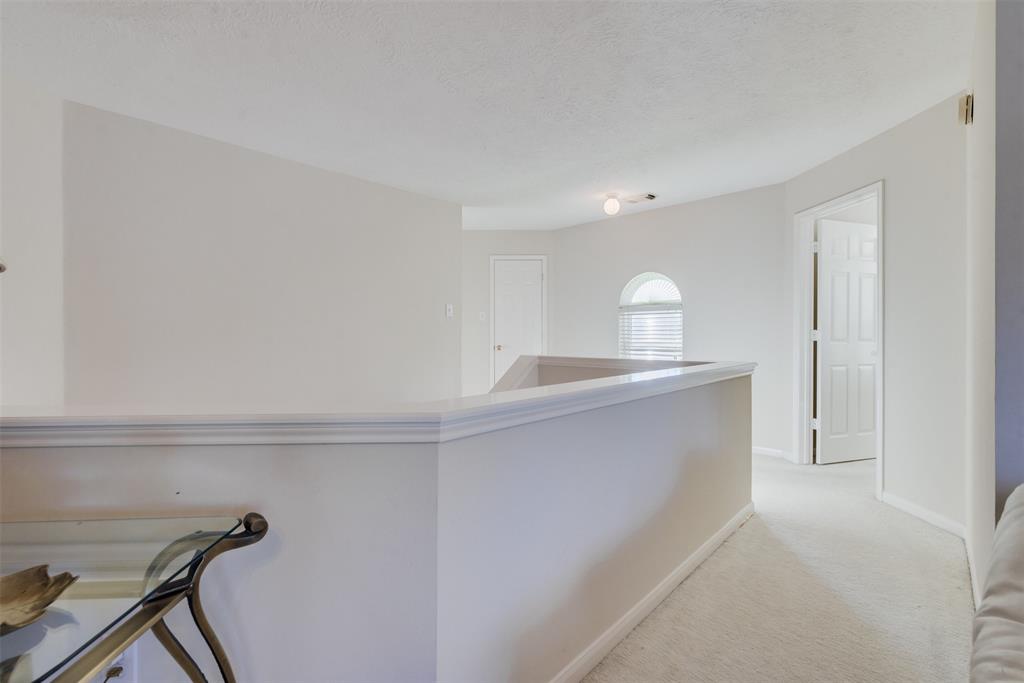 16118 2 Castlegrove Court, Tomball, Texas 77377, 4 Bedrooms Bedrooms, 9 Rooms Rooms,2 BathroomsBathrooms,Single-family,For Sale,Castlegrove,68708168