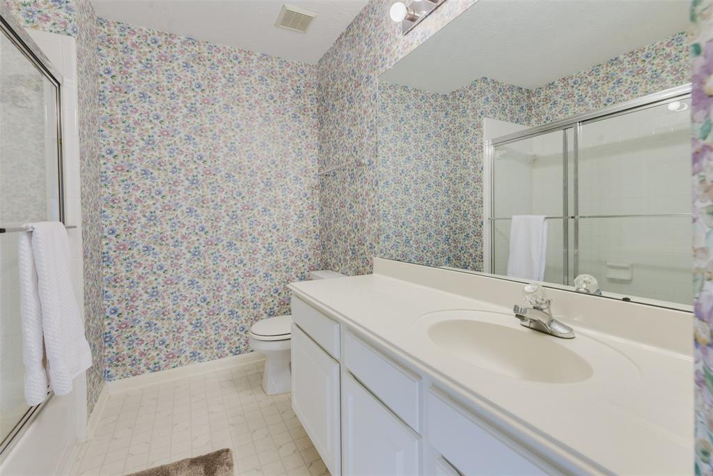 16118 2 Castlegrove Court, Tomball, Texas 77377, 4 Bedrooms Bedrooms, 9 Rooms Rooms,2 BathroomsBathrooms,Single-family,For Sale,Castlegrove,68708168