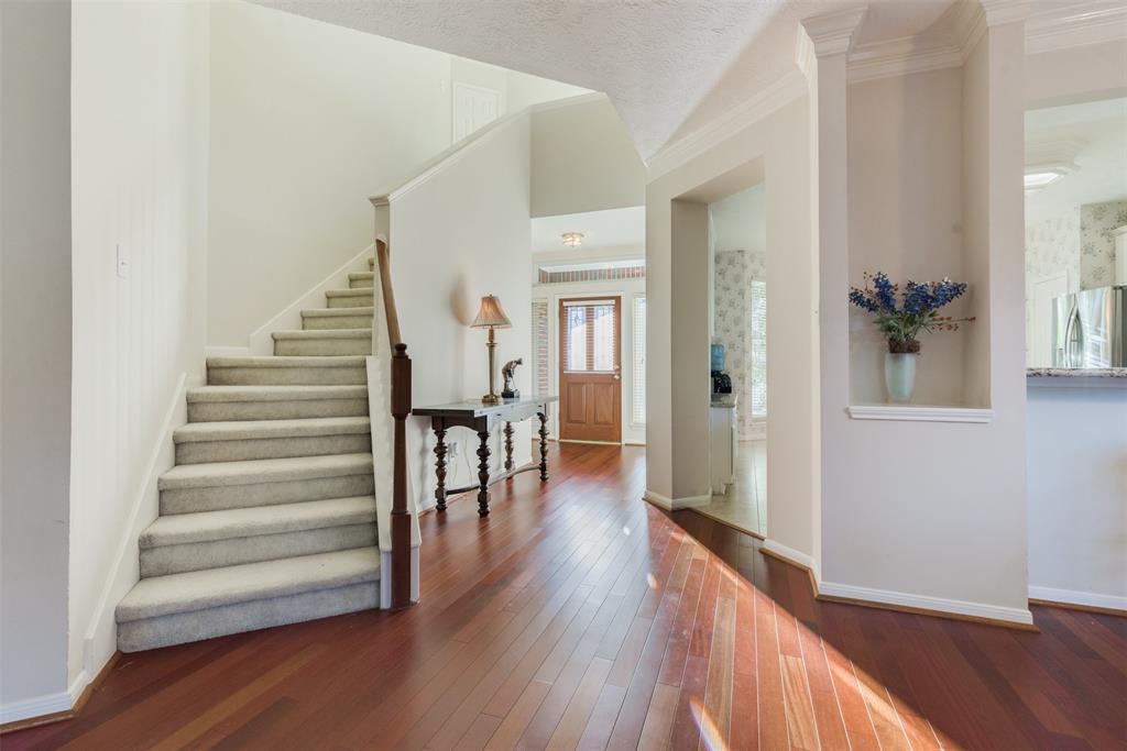 16118 2 Castlegrove Court, Tomball, Texas 77377, 4 Bedrooms Bedrooms, 9 Rooms Rooms,2 BathroomsBathrooms,Single-family,For Sale,Castlegrove,68708168