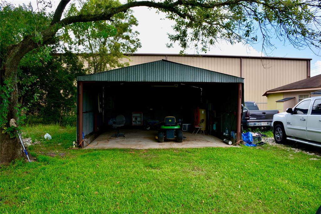 4343 1 Hwy 90 Freeway, Crosby, Texas 77532, 4 Bedrooms Bedrooms, 4 Rooms Rooms,3 BathroomsBathrooms,Single-family,For Sale,Hwy 90,96012444