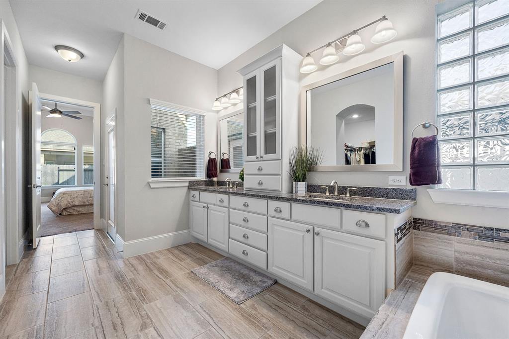 31750 1 Twin Timbers Lane, Spring, Texas 77386, 3 Bedrooms Bedrooms, 11 Rooms Rooms,2 BathroomsBathrooms,Single-family,For Sale,Twin Timbers,66917045