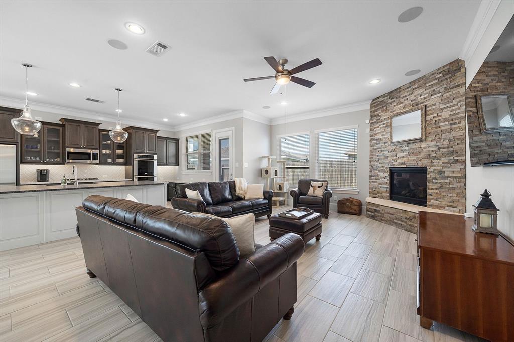 31750 1 Twin Timbers Lane, Spring, Texas 77386, 3 Bedrooms Bedrooms, 11 Rooms Rooms,2 BathroomsBathrooms,Single-family,For Sale,Twin Timbers,66917045
