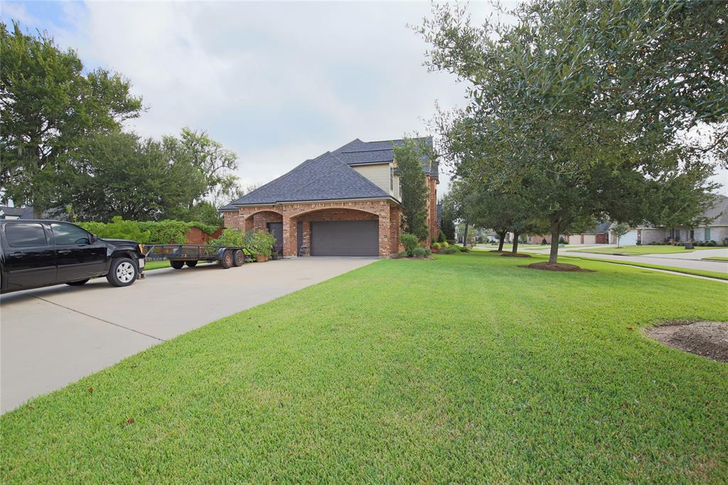 51 2 Deerwood Court, Lake Jackson, Texas 77566, 4 Bedrooms Bedrooms, 5 Rooms Rooms,3 BathroomsBathrooms,Single-family,For Sale,Deerwood,92300219