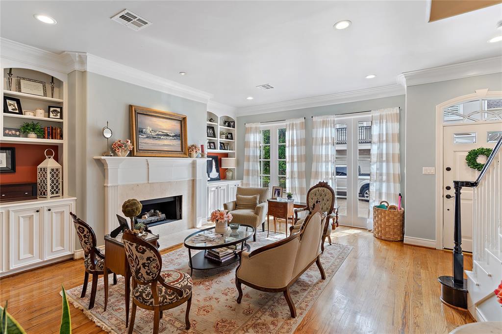 3214 3 Pemberton Circle Drive, Houston, Texas 77025, 3 Bedrooms Bedrooms, 6 Rooms Rooms,2 BathroomsBathrooms,Single-family,For Sale,Pemberton Circle,87207982