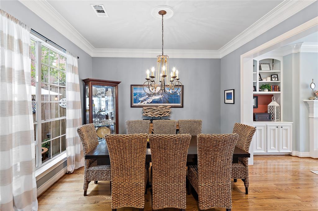 3214 3 Pemberton Circle Drive, Houston, Texas 77025, 3 Bedrooms Bedrooms, 6 Rooms Rooms,2 BathroomsBathrooms,Single-family,For Sale,Pemberton Circle,87207982