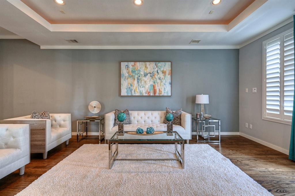 1712 4 Oakdale Street, Houston, Texas 77004, 3 Bedrooms Bedrooms, 8 Rooms Rooms,3 BathroomsBathrooms,Single-family,For Sale,Oakdale,51227717