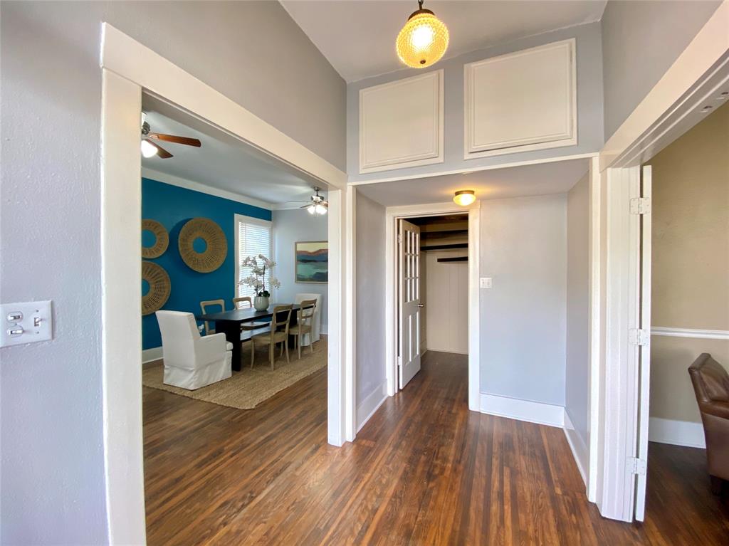 1623 1.5 Broadway Street, Galveston, Texas 77550, 3 Bedrooms Bedrooms, 8 Rooms Rooms,2 BathroomsBathrooms,Single-family,For Sale,Broadway,54762730