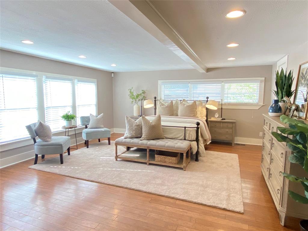 1623 1.5 Broadway Street, Galveston, Texas 77550, 3 Bedrooms Bedrooms, 8 Rooms Rooms,2 BathroomsBathrooms,Single-family,For Sale,Broadway,54762730