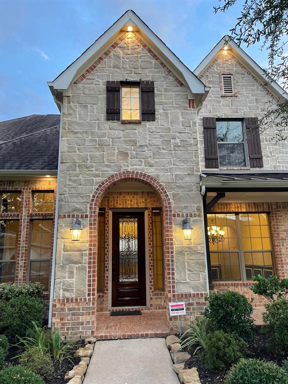 19509 2 Comal River Drive, Cypress, Texas 77433, 5 Bedrooms Bedrooms, 12 Rooms Rooms,4 BathroomsBathrooms,Single-family,For Sale,Comal River,26460908