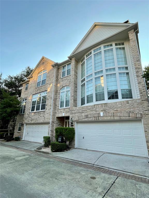 8 3 Stalynn Lane, Houston, Texas 77027, 3 Bedrooms Bedrooms, 8 Rooms Rooms,2 BathroomsBathrooms,Townhouse/condo,For Sale,Stalynn,67322118