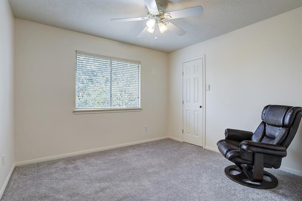 3117 2 English Oaks Boulevard, Pearland, Texas 77584, 4 Bedrooms Bedrooms, 4 Rooms Rooms,2 BathroomsBathrooms,Single-family,For Sale,English Oaks,74079446