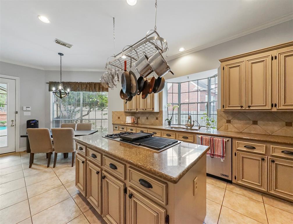 24507 2 Alexander Crossing Lane, Katy, Texas 77494, 5 Bedrooms Bedrooms, 13 Rooms Rooms,3 BathroomsBathrooms,Single-family,For Sale,Alexander Crossing,64658334