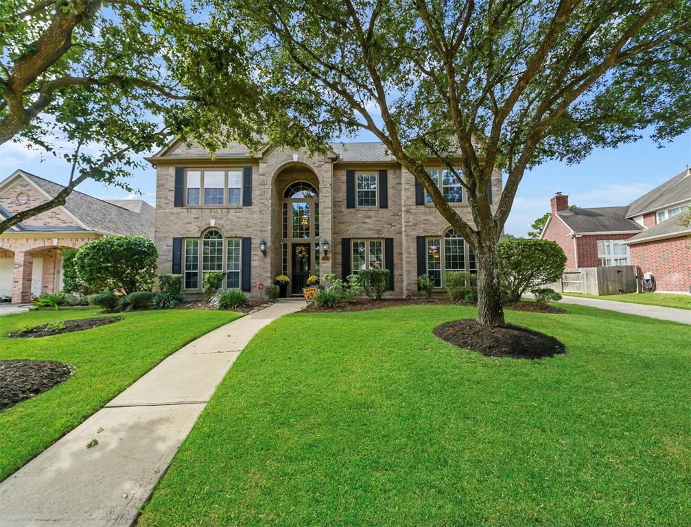 24507 2 Alexander Crossing Lane, Katy, Texas 77494, 5 Bedrooms Bedrooms, 13 Rooms Rooms,3 BathroomsBathrooms,Single-family,For Sale,Alexander Crossing,64658334