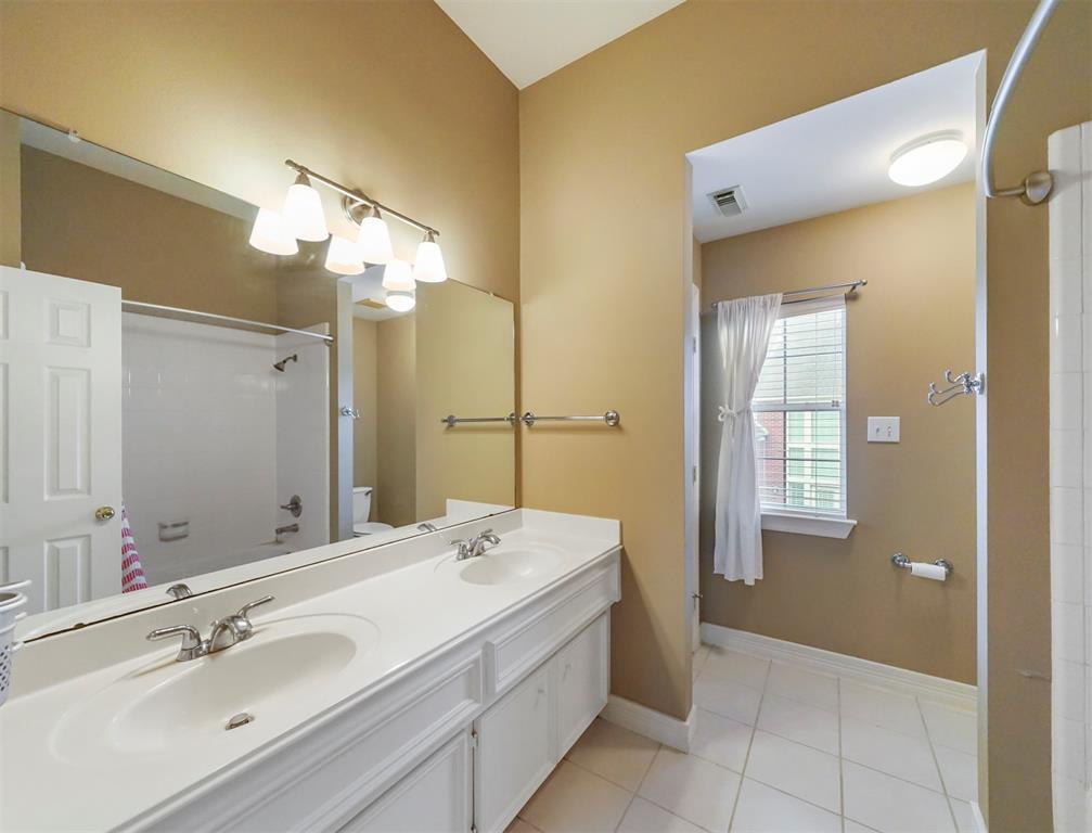 24507 2 Alexander Crossing Lane, Katy, Texas 77494, 5 Bedrooms Bedrooms, 13 Rooms Rooms,3 BathroomsBathrooms,Single-family,For Sale,Alexander Crossing,64658334