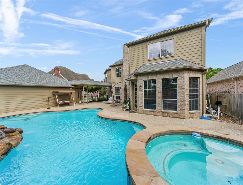 24507 2 Alexander Crossing Lane, Katy, Texas 77494, 5 Bedrooms Bedrooms, 13 Rooms Rooms,3 BathroomsBathrooms,Single-family,For Sale,Alexander Crossing,64658334