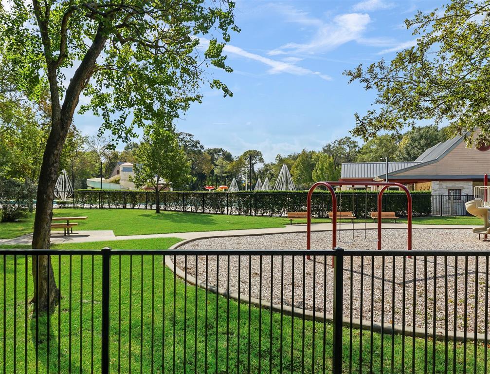 24507 2 Alexander Crossing Lane, Katy, Texas 77494, 5 Bedrooms Bedrooms, 13 Rooms Rooms,3 BathroomsBathrooms,Single-family,For Sale,Alexander Crossing,64658334