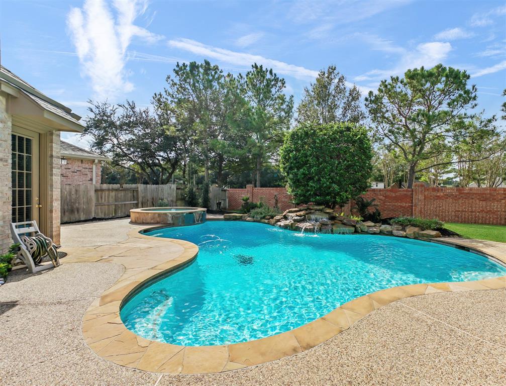 24507 2 Alexander Crossing Lane, Katy, Texas 77494, 5 Bedrooms Bedrooms, 13 Rooms Rooms,3 BathroomsBathrooms,Single-family,For Sale,Alexander Crossing,64658334