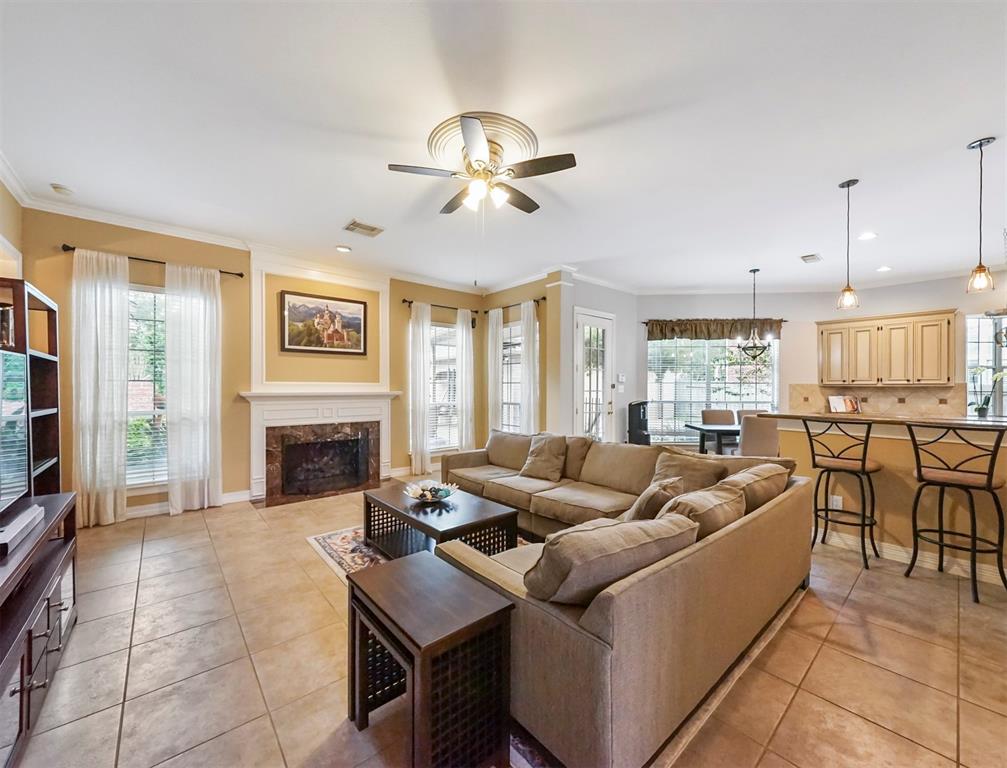 24507 2 Alexander Crossing Lane, Katy, Texas 77494, 5 Bedrooms Bedrooms, 13 Rooms Rooms,3 BathroomsBathrooms,Single-family,For Sale,Alexander Crossing,64658334