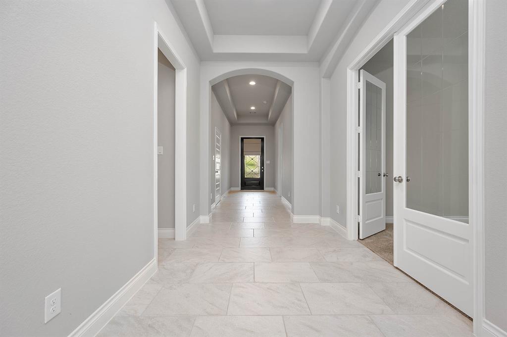 217 1 Red Petal Way, Conroe, Texas 77304, 4 Bedrooms Bedrooms, 8 Rooms Rooms,3 BathroomsBathrooms,Single-family,For Sale,Red Petal,62405222