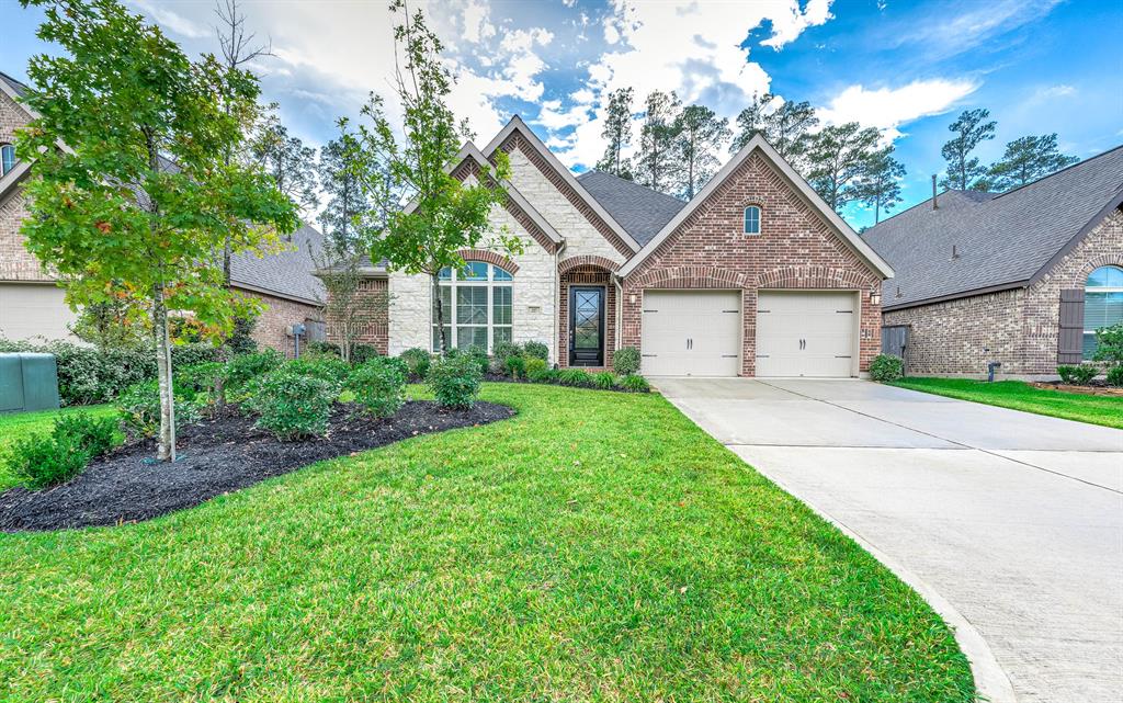 217 1 Red Petal Way, Conroe, Texas 77304, 4 Bedrooms Bedrooms, 8 Rooms Rooms,3 BathroomsBathrooms,Single-family,For Sale,Red Petal,62405222