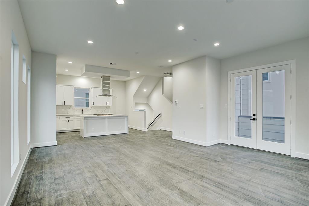3018 4 Markle Drive, Houston, Texas 77003, 3 Bedrooms Bedrooms, 6 Rooms Rooms,3 BathroomsBathrooms,Single-family,For Sale,Markle,85703473