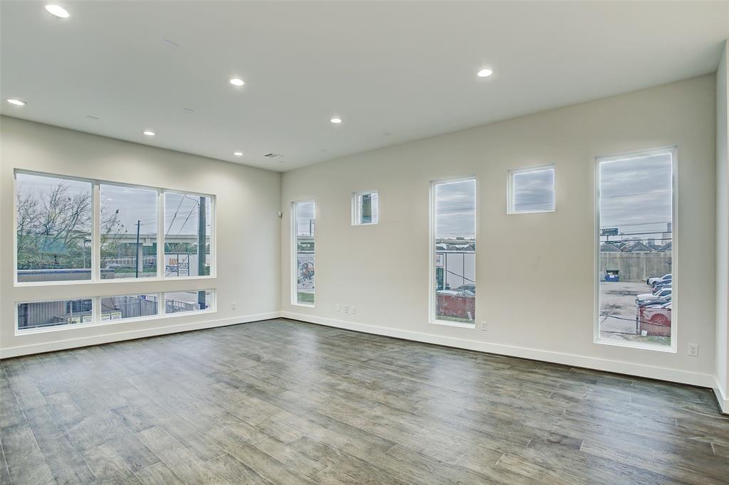 3012 4 Markle Drive, Houston, Texas 77003, 3 Bedrooms Bedrooms, 6 Rooms Rooms,3 BathroomsBathrooms,Single-family,For Sale,Markle,62007335