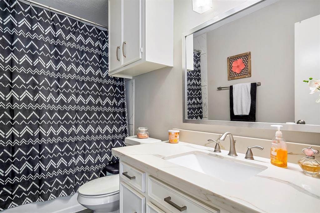 1922 2 Mistyvale Court, Richmond, Texas 77406, 4 Bedrooms Bedrooms, 4 Rooms Rooms,3 BathroomsBathrooms,Single-family,For Sale,Mistyvale,74889077