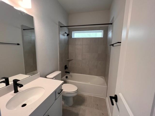 1919 2 Pueblo Nuevo Path, Houston, Texas 77070, 3 Bedrooms Bedrooms, 5 Rooms Rooms,3 BathroomsBathrooms,Single-family,For Sale,Pueblo Nuevo,41687660