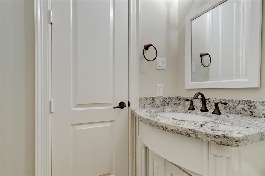 8303 2 Lorrie Drive, Houston, Texas 77025, 5 Bedrooms Bedrooms, 12 Rooms Rooms,4 BathroomsBathrooms,Single-family,For Sale,Lorrie,82269277