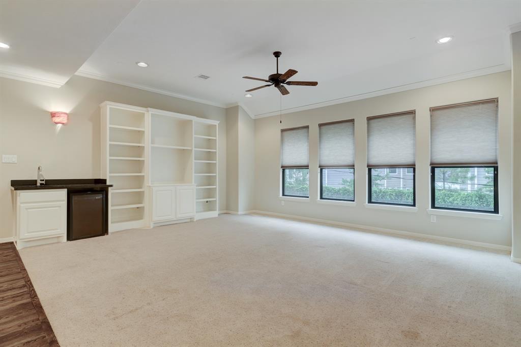8303 2 Lorrie Drive, Houston, Texas 77025, 5 Bedrooms Bedrooms, 12 Rooms Rooms,4 BathroomsBathrooms,Single-family,For Sale,Lorrie,82269277